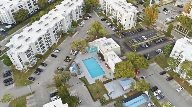 Building Photo - 200 177th Dr
