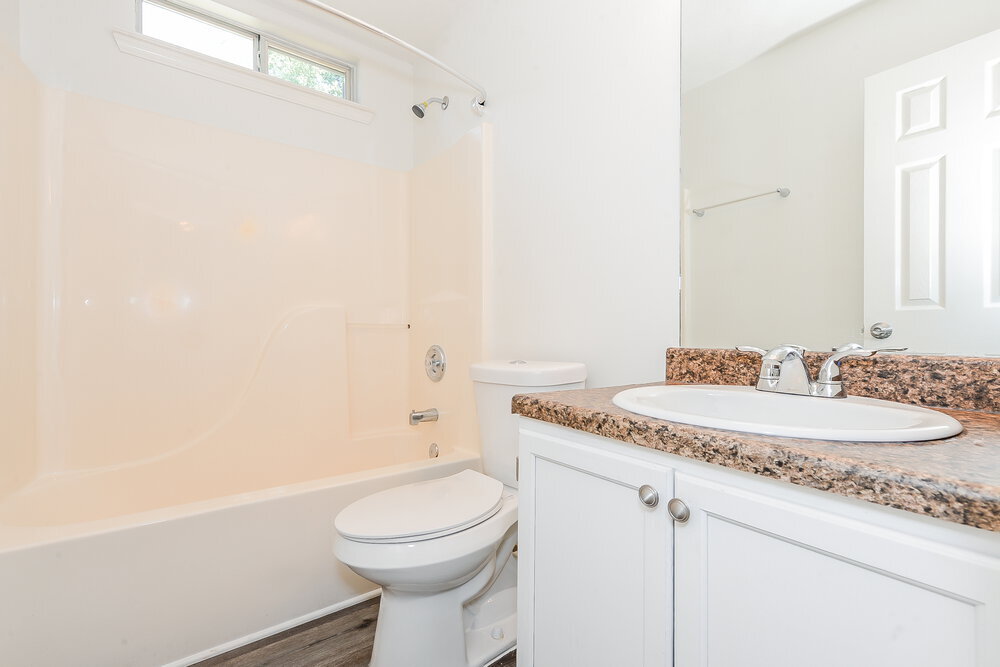 Building Photo - 642 Beaver Run Trce