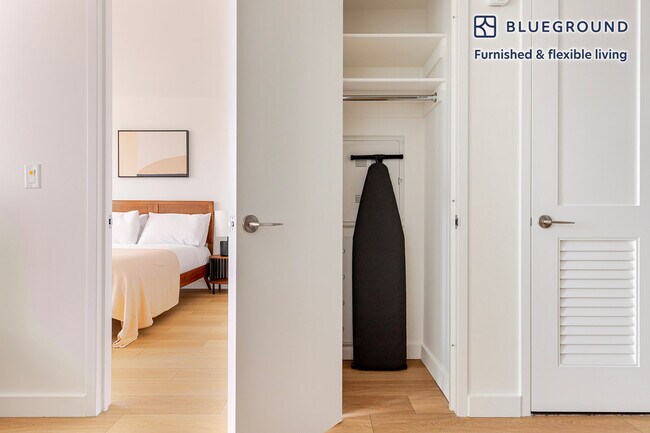 Building Photo - 1-15-15 57th Ave