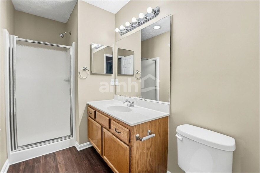 Building Photo - 6714 Midnight Sun Dr