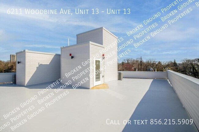 Building Photo - 6211 Woodbine Ave