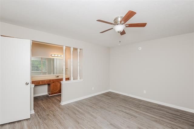 Building Photo - 2817 Carnaby Ln