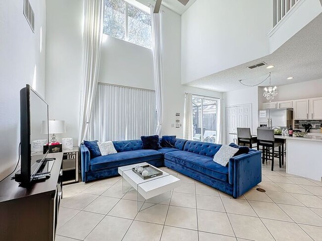 Building Photo - STUNNING Emerald Island Resort 5 bedroom 4.5 bath Luxury Home FULLY FURNISHED! 3 miles from Disney!