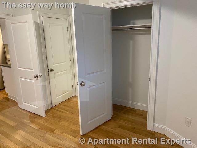 Building Photo - 475 Highland Ave