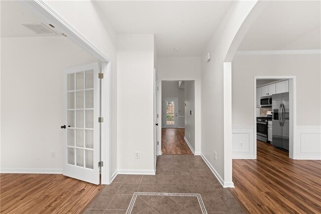 Building Photo - 3736 Castle View Ct