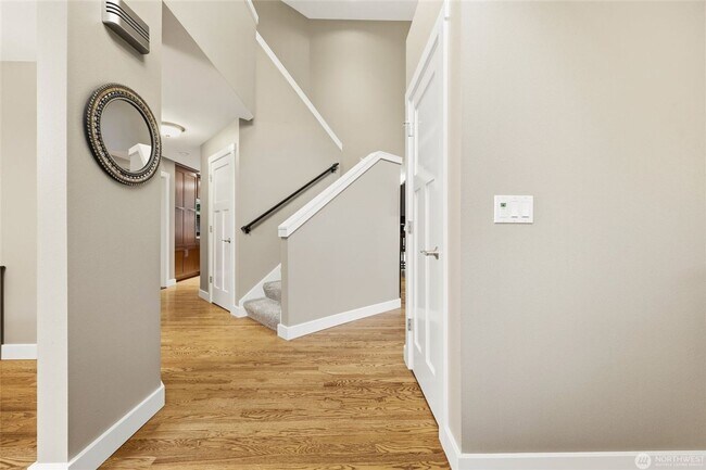 Building Photo - 3bd/2.25ba Duvall Home