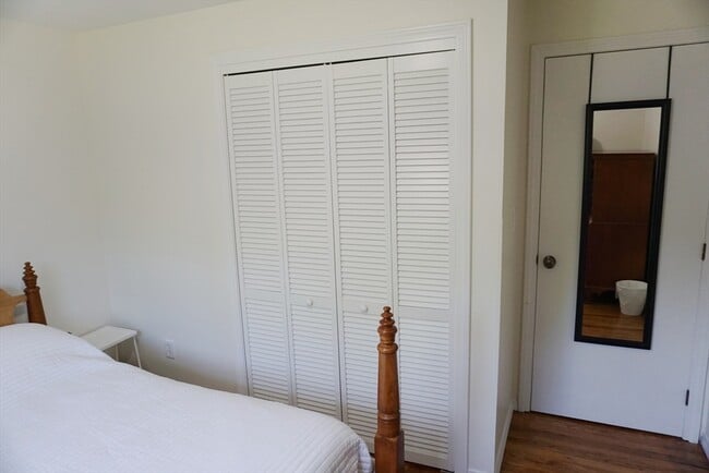 Building Photo - 21 Heritage Cir