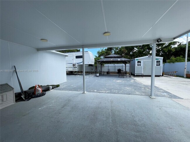 Building Photo - 15550 SW 308th St