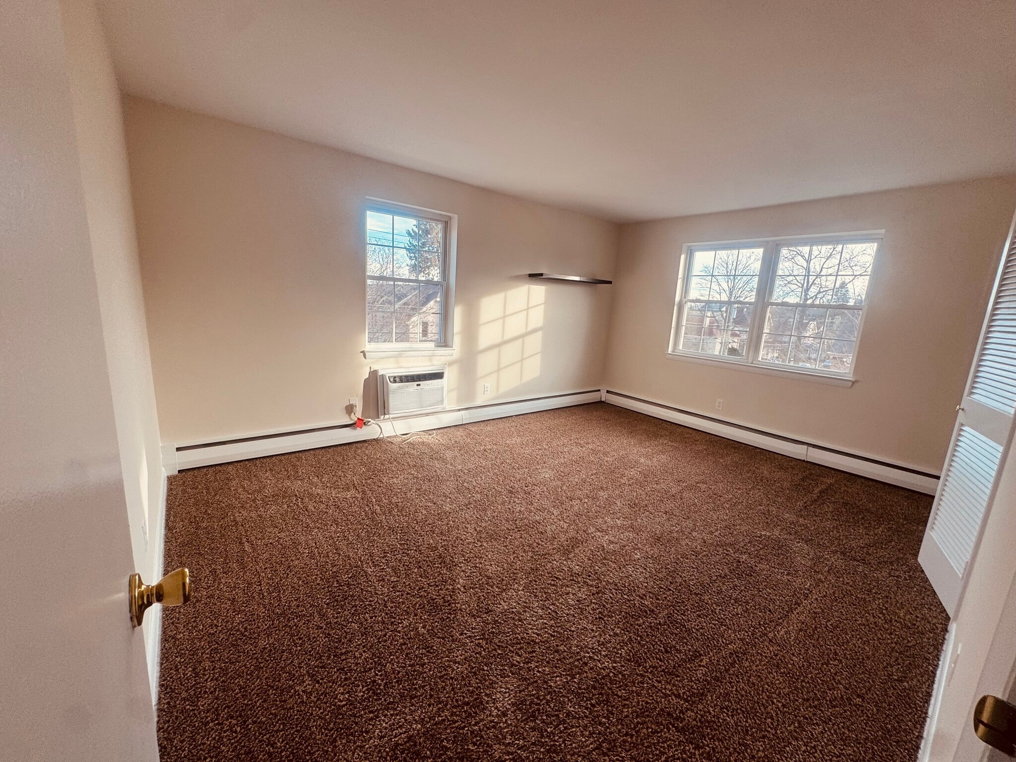 Building Photo - 216 N Monroe St