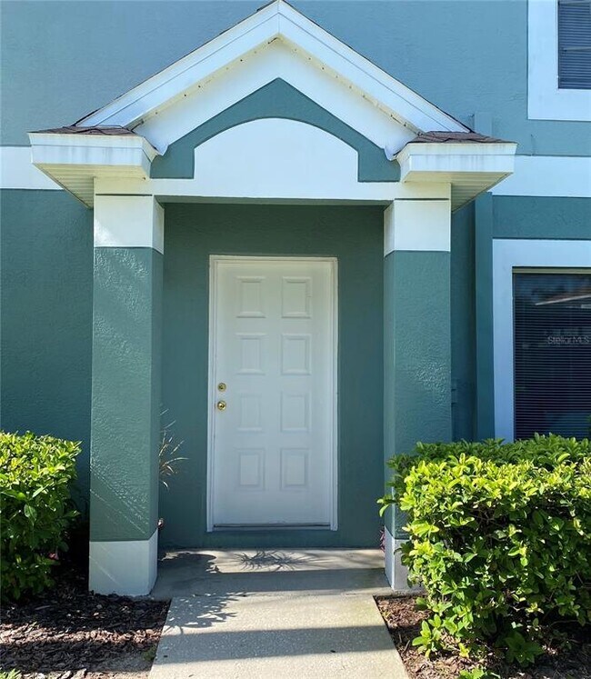 Building Photo - 2250 Fluorshire Dr
