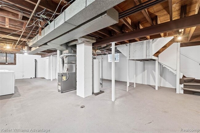 Building Photo - 1524 Cicotte Ave