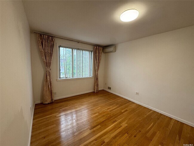 Building Photo - 105-35-105-63 63rd Dr