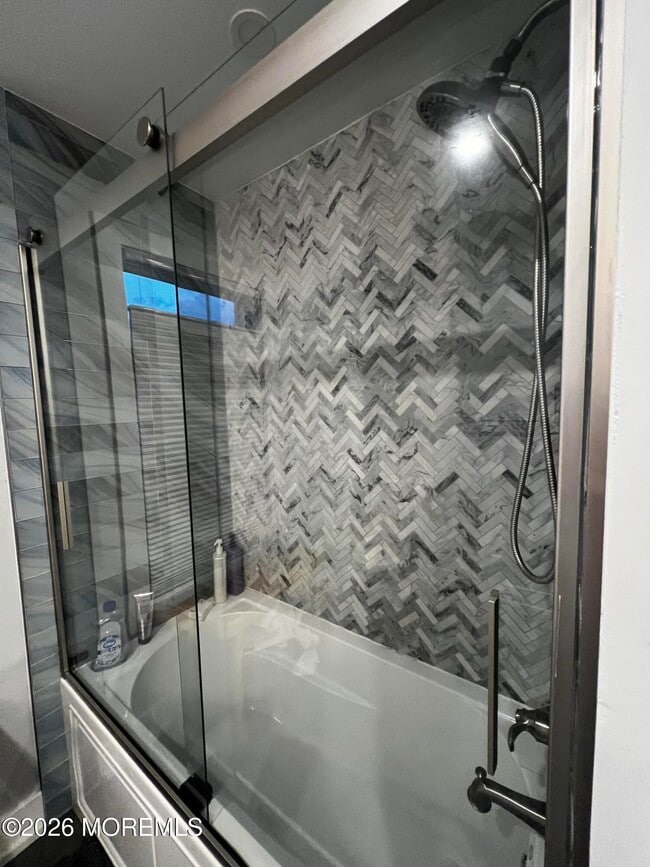 Building Photo - 799 Bowyer Ave