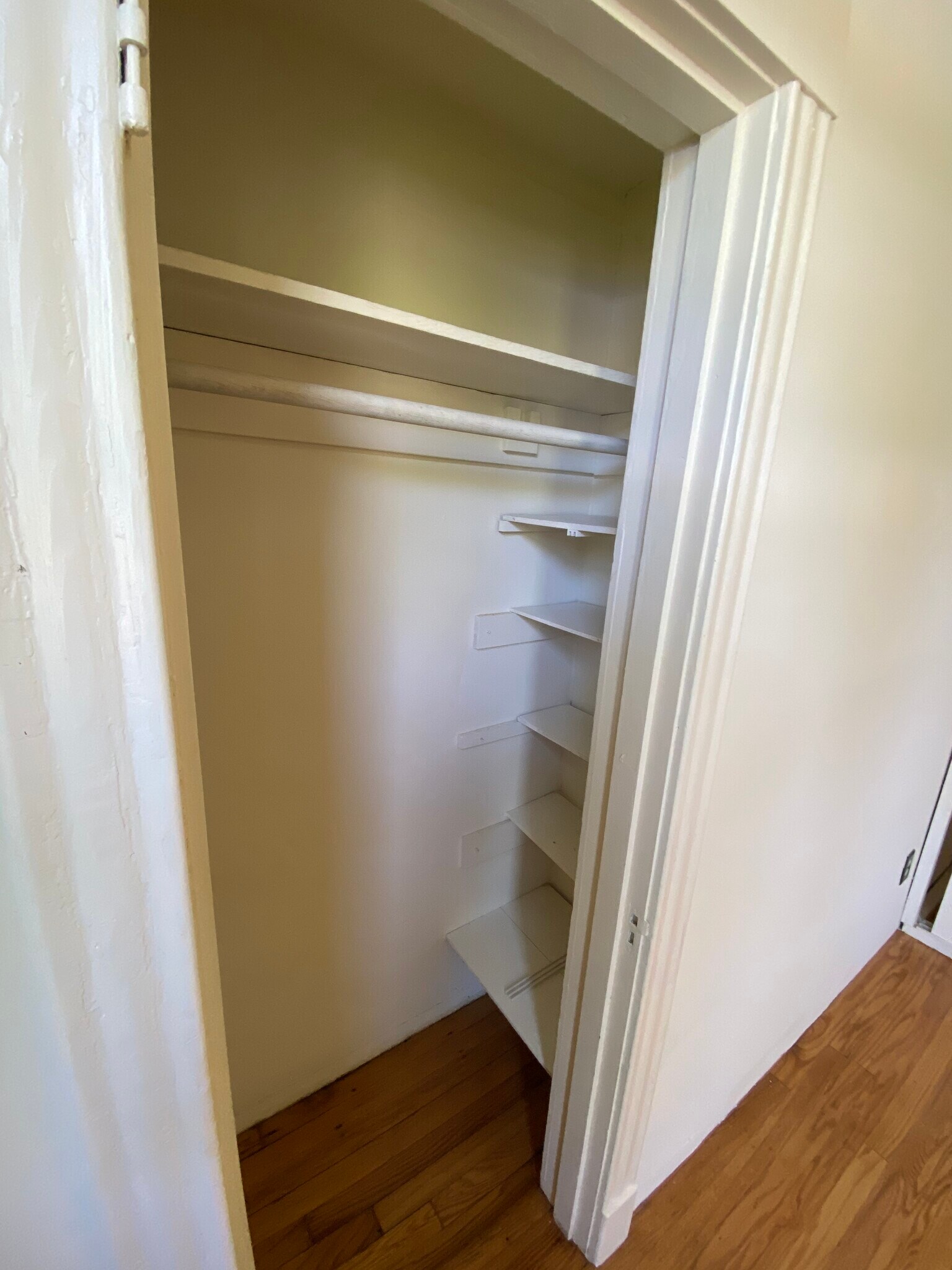 Closet - 2801 Fulton St