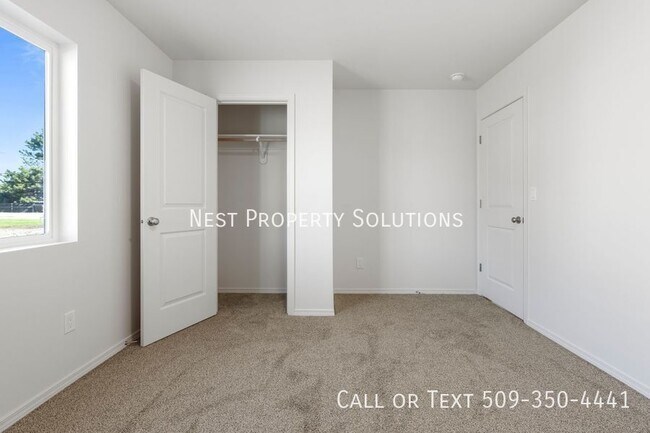 Building Photo - 434 N Washington St
