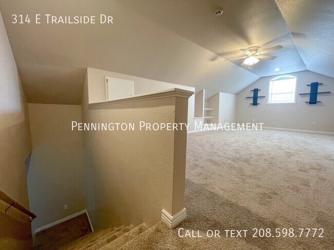 Building Photo - 314 E Trailside Dr