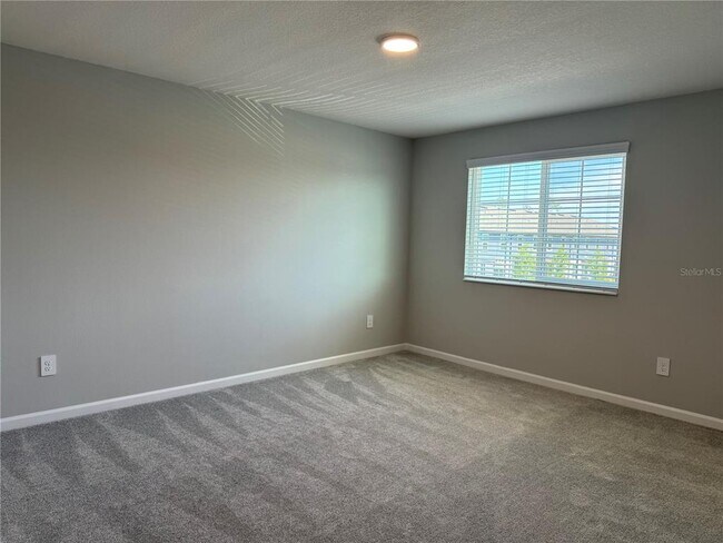 Building Photo - 212 Beautyberry Ln