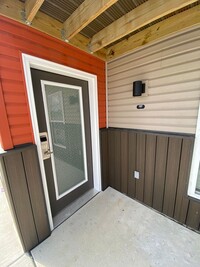 Building Photo - Corporate Housing