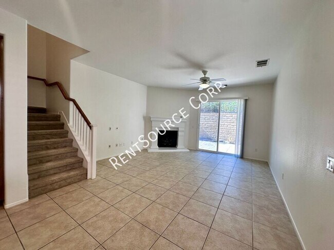 Building Photo - 27912 Mariposa St