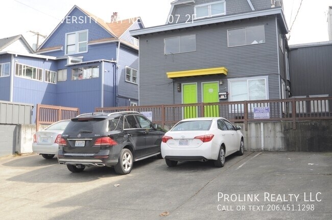 Building Photo - 5507 University Wy NE