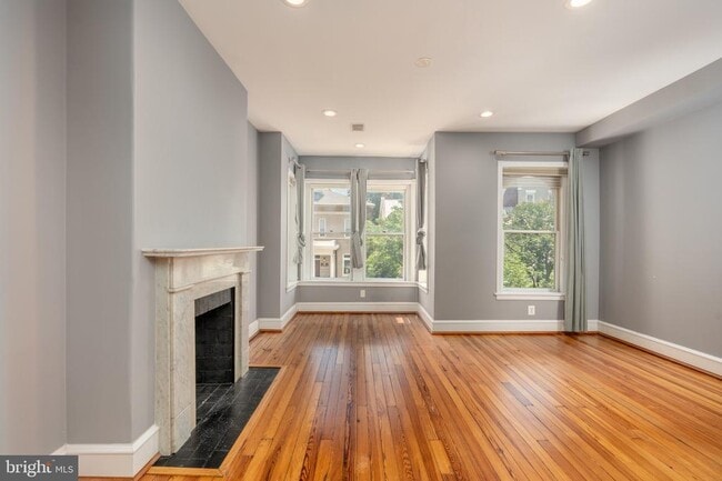 Building Photo - 1716 22nd St NW