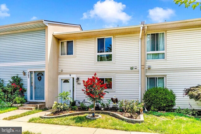 Building Photo - 761 Cordell Way
