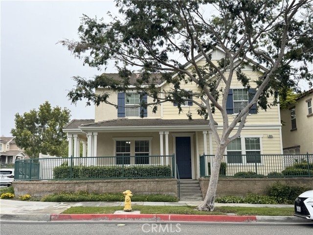 Building Photo - 2015 Hughes Dr