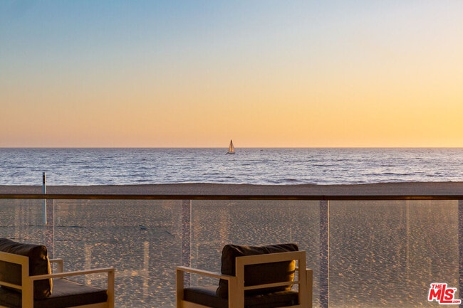 Building Photo - 6985 Trolleyway S