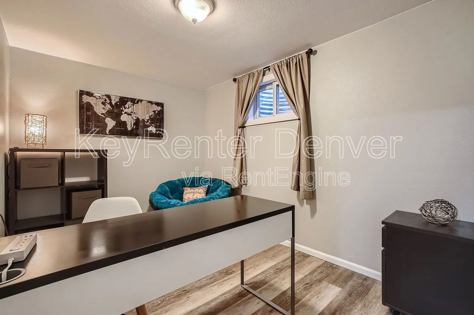 Building Photo - 5327 Independence St