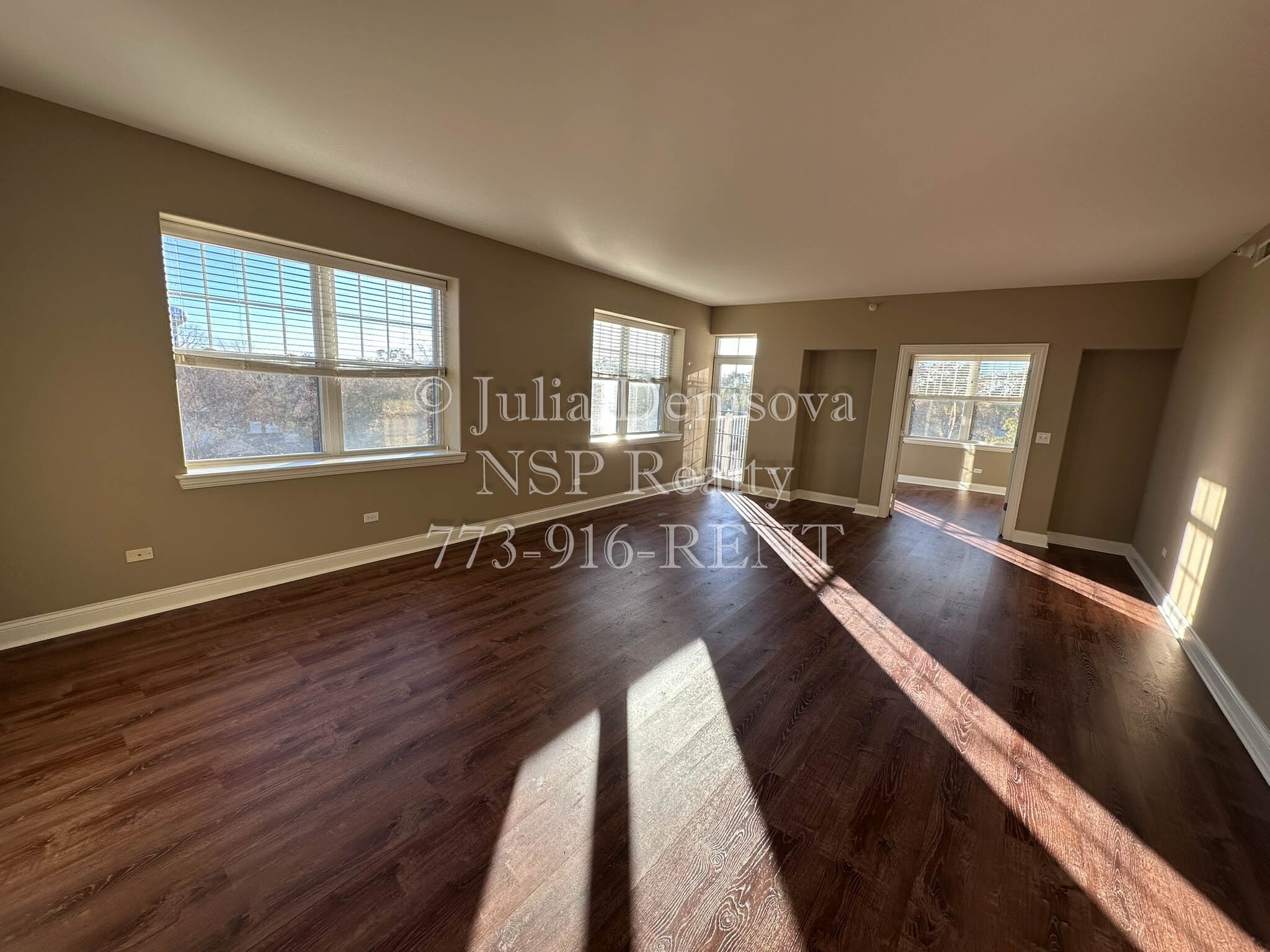 Building Photo - 1 Itasca Pl