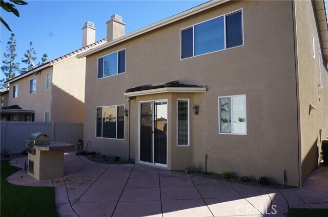 Building Photo - 33 Kelsey