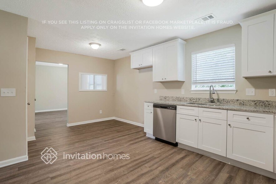 Building Photo - 680 Wood Path Ct