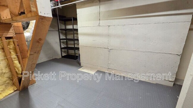 Building Photo - 11615 Breckenridge Ln NW