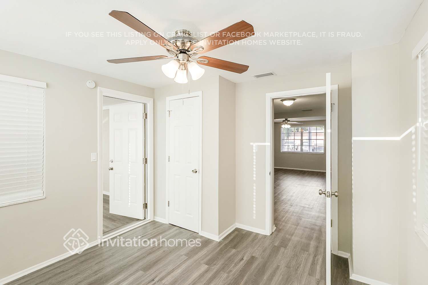 Building Photo - 3306 Brookfield Dr