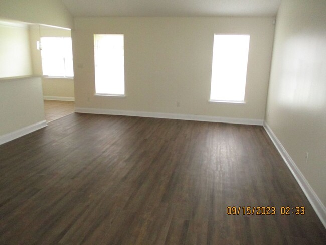Building Photo - Harvest Ln., 2904