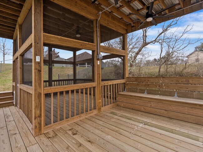 Building Photo - 5317 County Rd 868 E