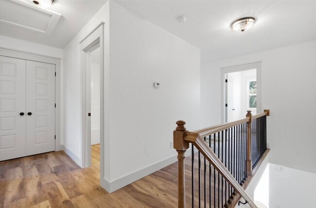 Building Photo - 155 Dedman St