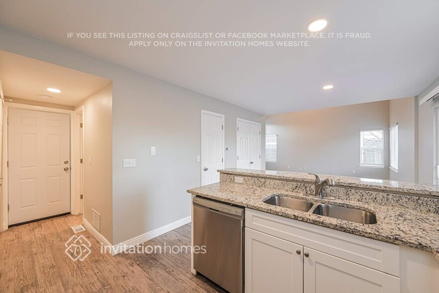 Building Photo - 19815 E Villanova Dr