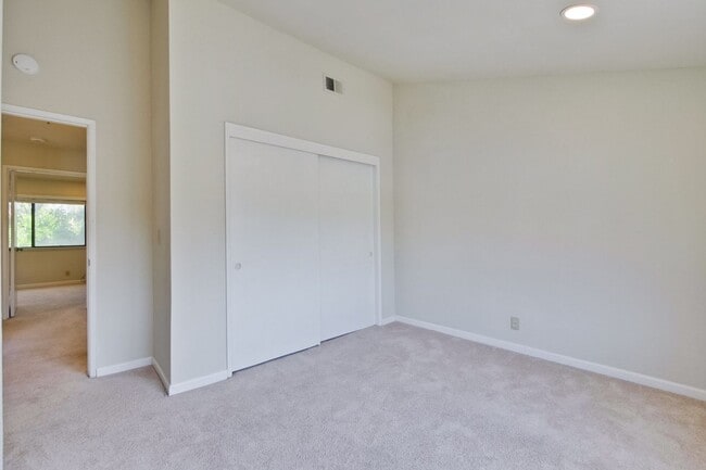 Building Photo - Avaiable Now! Condo Near Cupertino High | ...