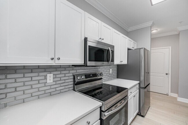 Building Photo - Condo in Gated community near Viera shopping, etc.