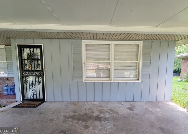 Building Photo - 4157 Cedar Valley Ln