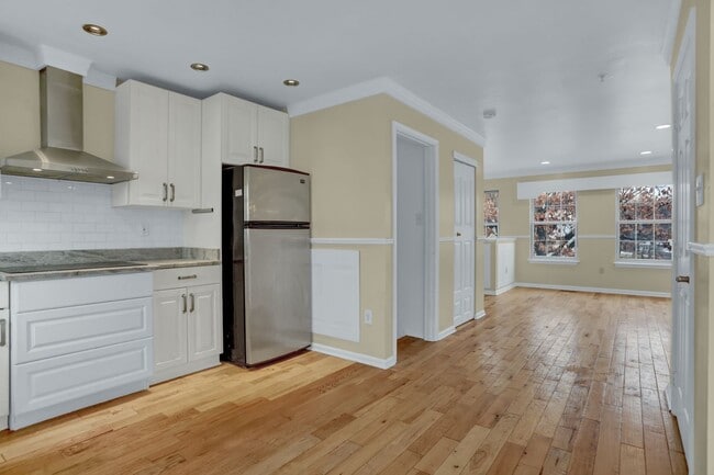 Building Photo - 3902 Cotton Tree Ln