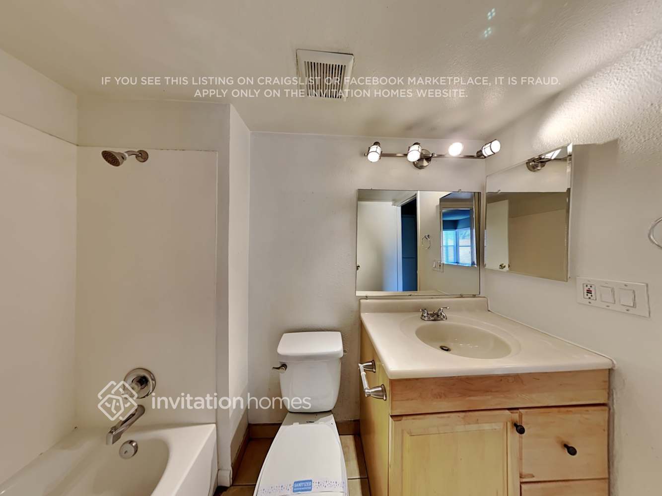 Building Photo - 5922 W Mauna Loa Ln