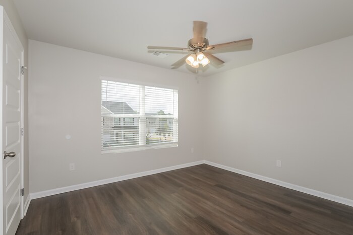 Building Photo - 1321 Eldrick Ln