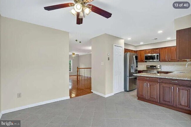 Building Photo - 7427 Salford Ct