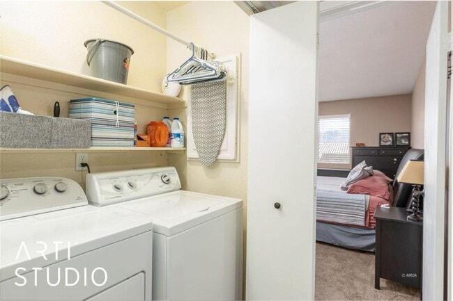 Building Photo - 835 Mesquite Springs Dr