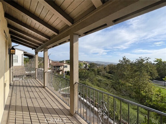 Building Photo - 15 Corte Cabrito