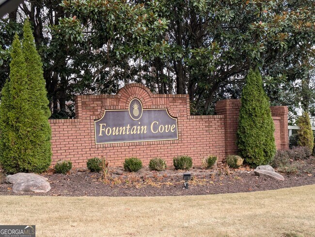 Building Photo - 1422 Fountain View Dr