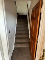 Building Photo - 28 Young Ave