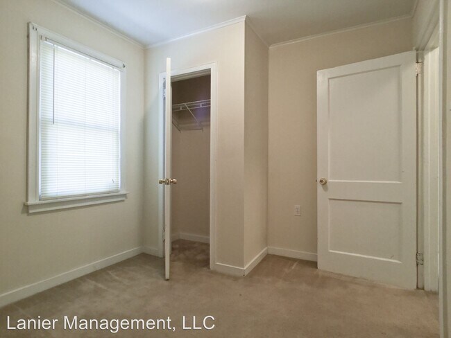 Building Photo - 3 br, 1 bath House - 249 Birchfield Dr